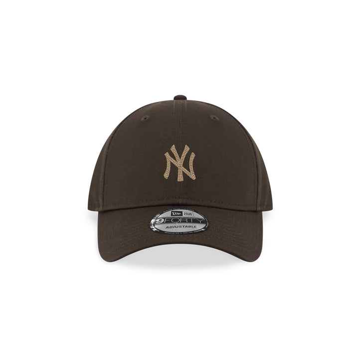 New Era หมวกรุ่น New York Yankees Walnut 9Forty Cap