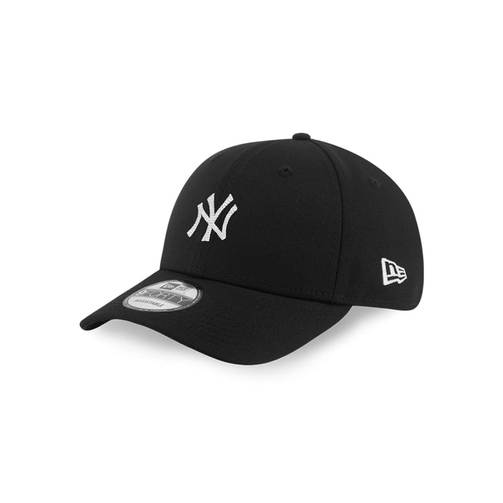 New Era หมวกรุ่น New York Yankees Black 9Forty Cap
