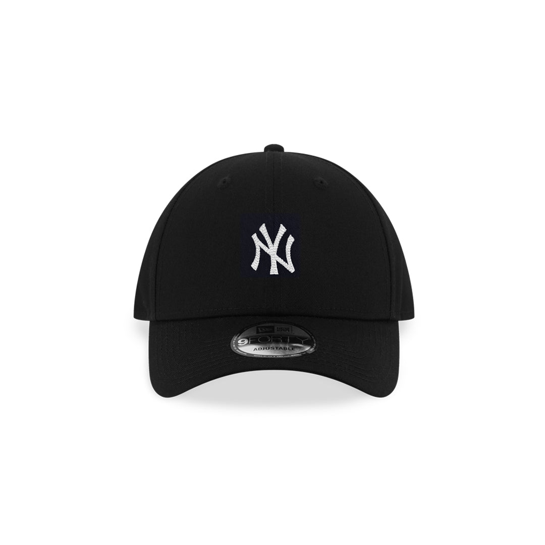 New Era หมวกรุ่น New York Yankees Black 9Forty Cap