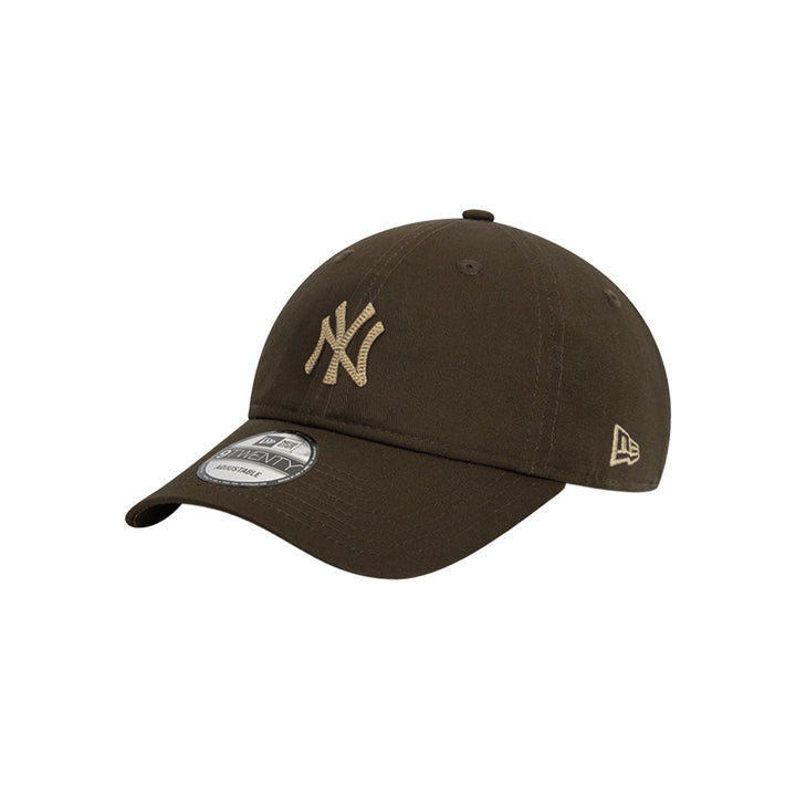 New Era หมวกรุ่น New York Yankees Walnut 9Twenty Cap