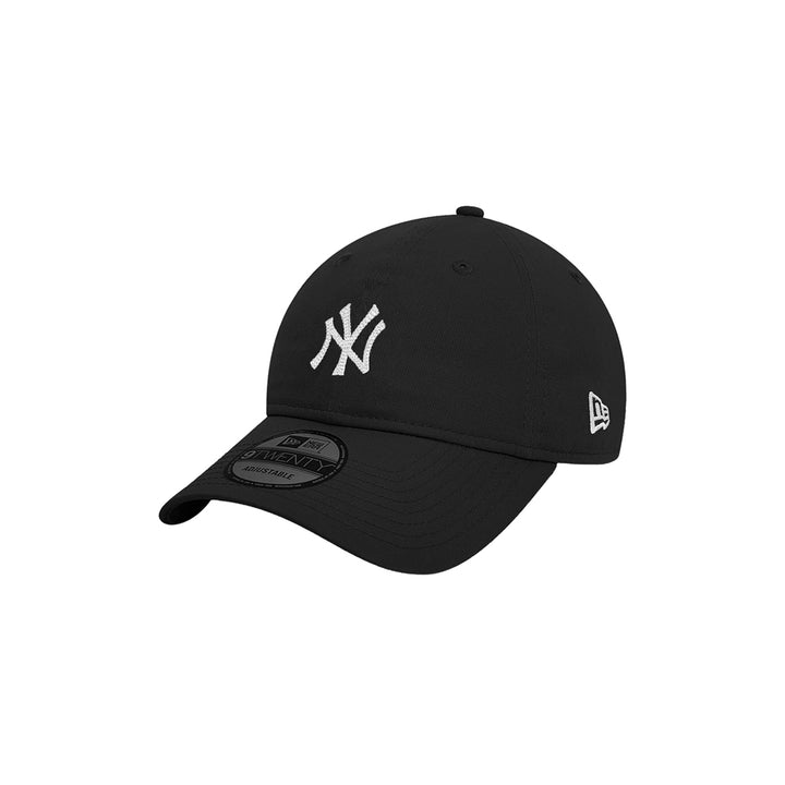 New Era หมวกรุ่น New York Yankees Black 9Twenty Cap