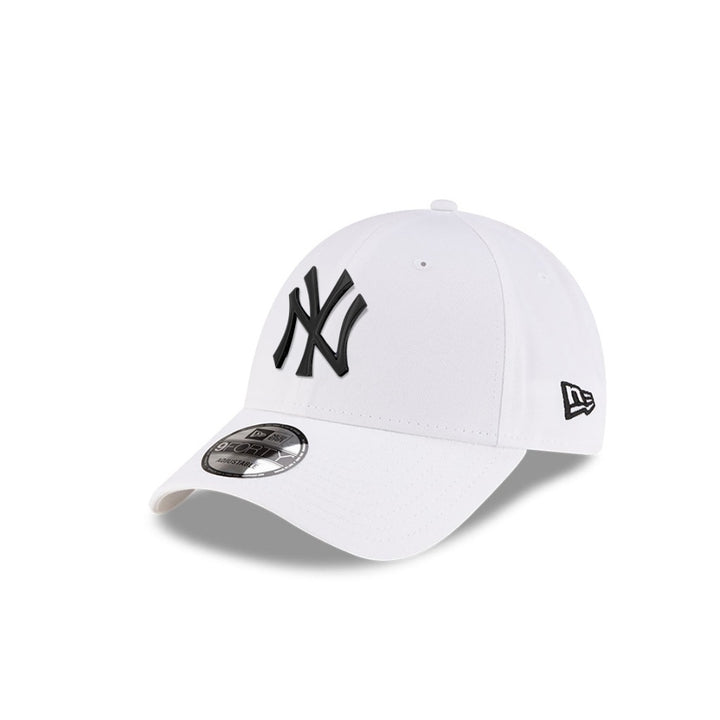 หมวกแก๊ป New Era รุ่น New York Yankees White 9Forty Cap
