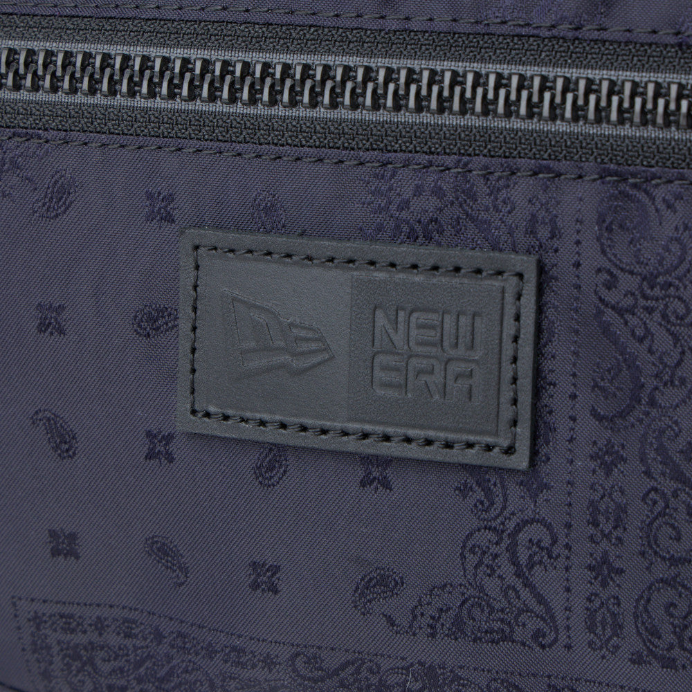 New Era กระเป๋า รุ่น NEW ERA CORE NAVY EXPLORER WAIST BAG