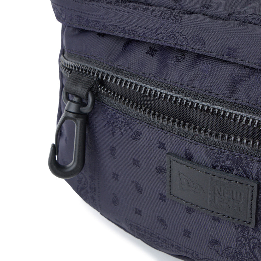 New Era กระเป๋า รุ่น NEW ERA CORE NAVY EXPLORER WAIST BAG