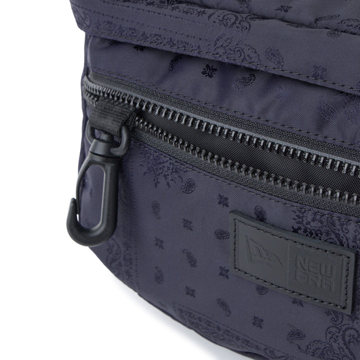 New Era กระเป๋า รุ่น NEW ERA CORE NAVY EXPLORER WAIST BAG