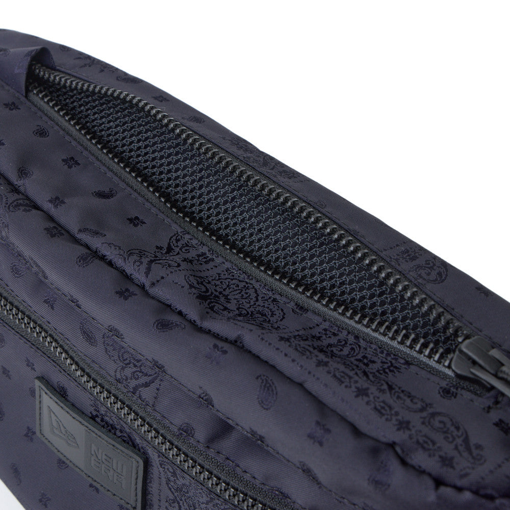 New Era กระเป๋า รุ่น NEW ERA CORE NAVY EXPLORER WAIST BAG