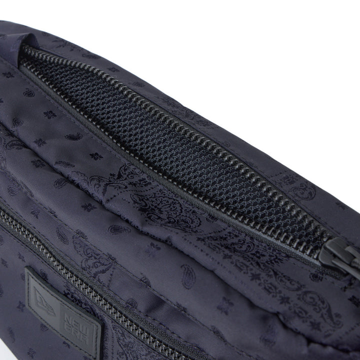 New Era กระเป๋า รุ่น NEW ERA CORE NAVY EXPLORER WAIST BAG