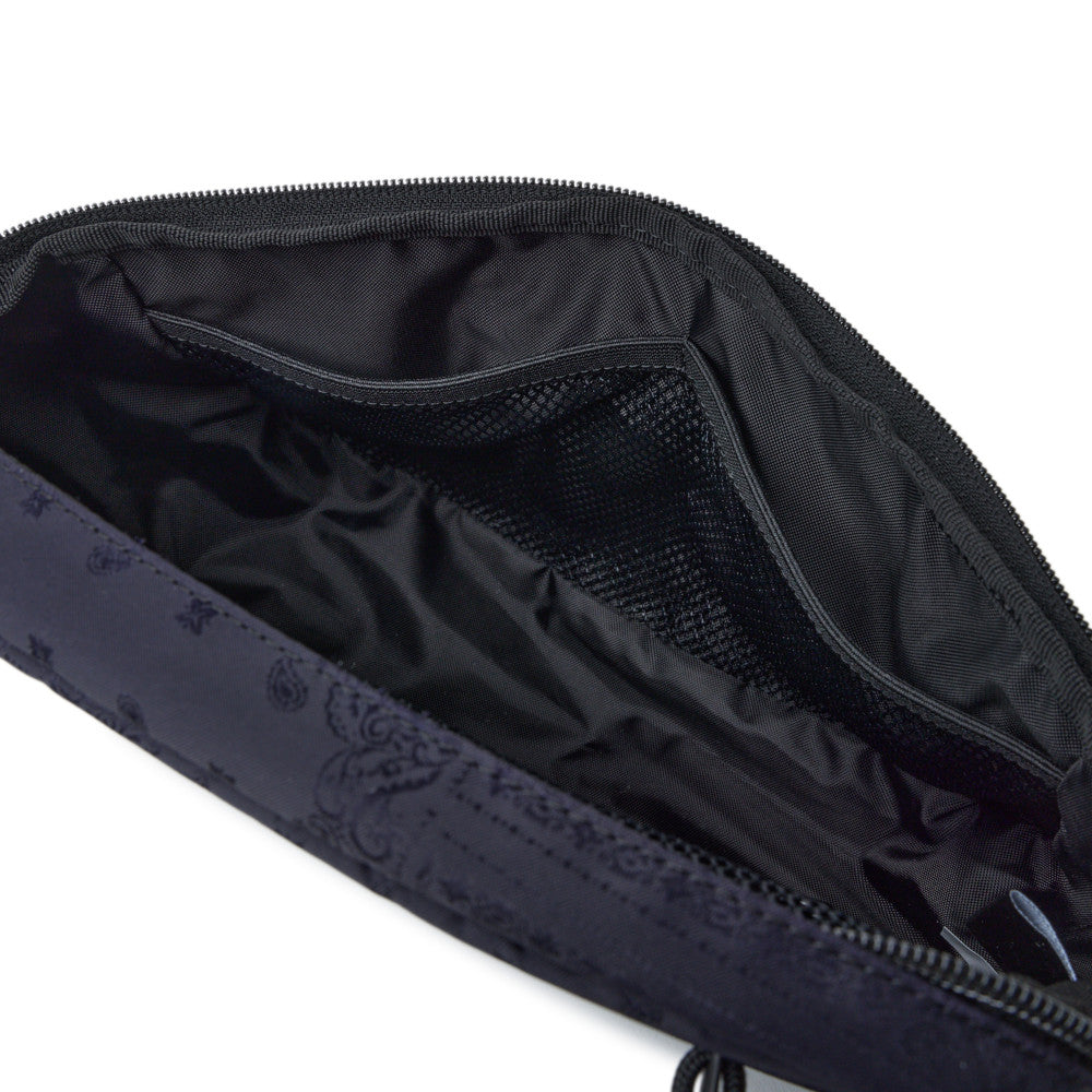 New Era กระเป๋า รุ่น NEW ERA CORE NAVY EXPLORER WAIST BAG