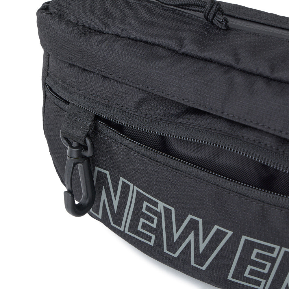New Era กระเป๋า รุ่น NEW ERA CORE BLACK EXPLORER WAIST BAG
