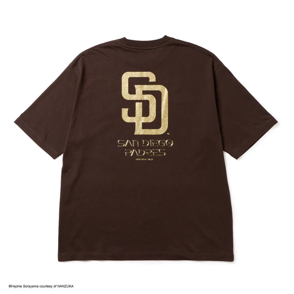 New Era เสื้อยืดแขนสั้นรุ่น New Era X Hajime Sorayama San Diego Padres Brown Short Sleeve Tee