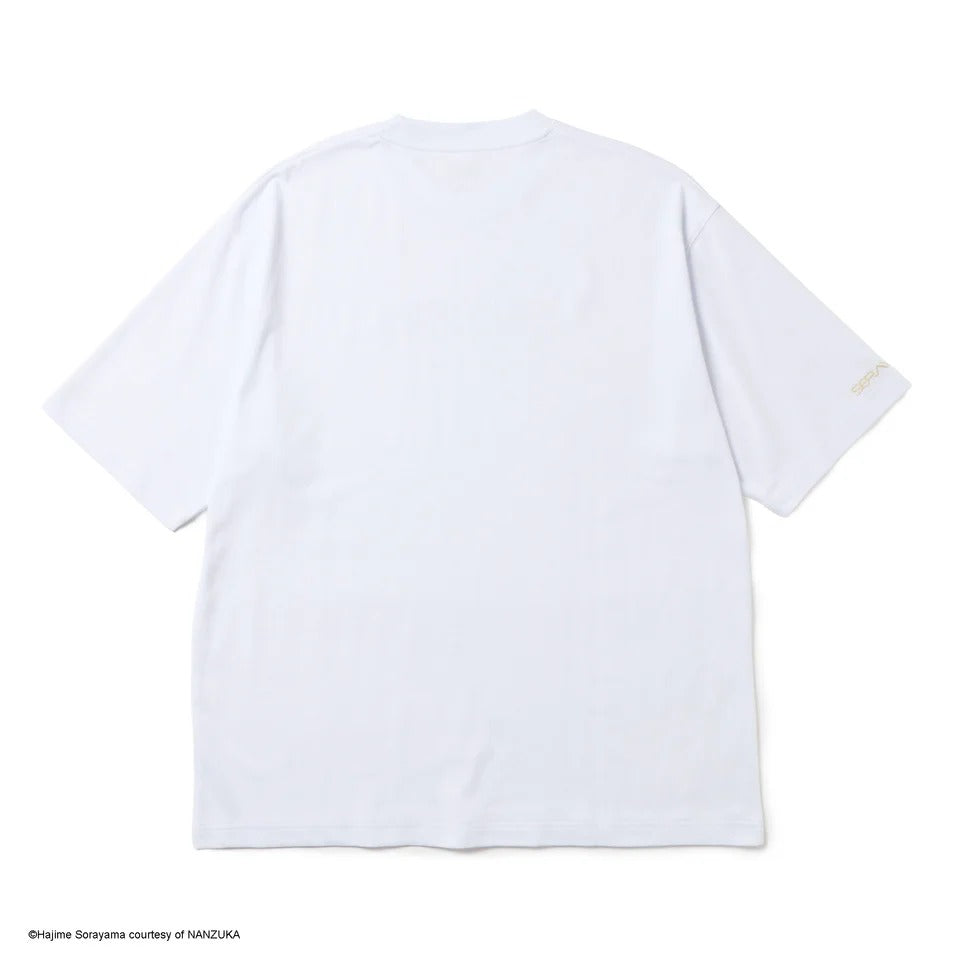 New Era เสื้อยืดแขนสั้นรุ่น New Era X Hajime Sorayama TPU Logo White Oversized Short Sleeve T-Shirt