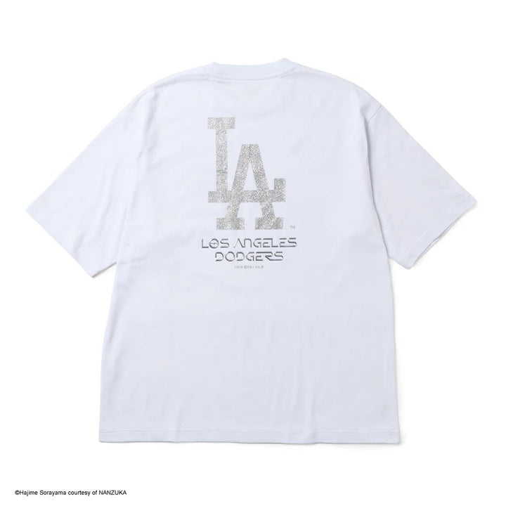 New Era เสื้อยืดแขนสั้นรุ่น New Era X Hajime Sorayama Los Angeles Dodgers White Oversized Short Sleeve T-Shirt