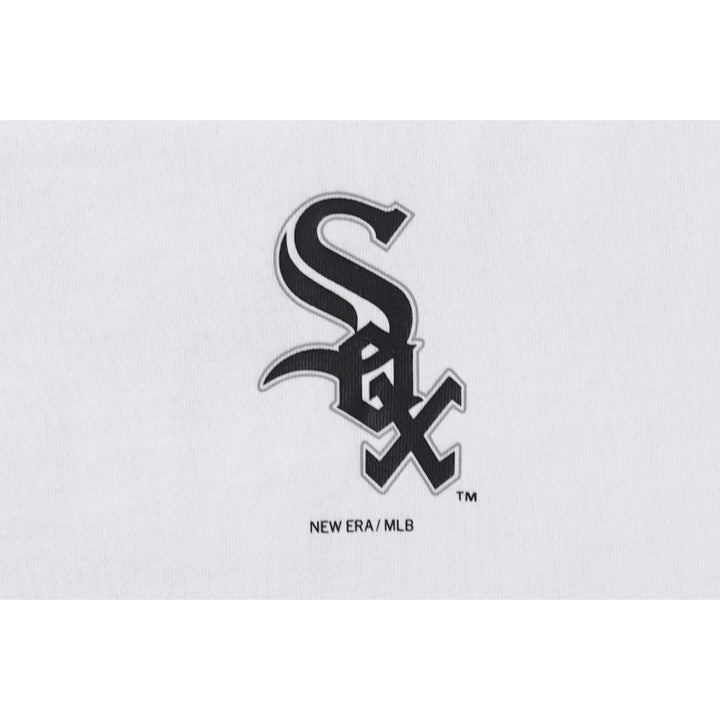 เสื้อโอเวอร์ไซส์ New Era รุ่น Chicago White Sox Playing Cards White Oversized Short Sleeve Tee
