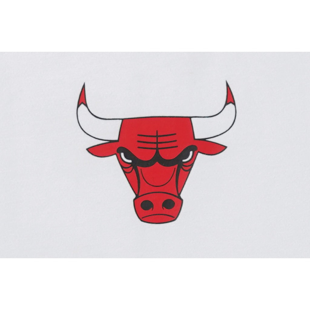เสื้อโอเวอร์ไซส์ New Era รุ่น Chicago Bulls Playing Cards White Oversized Short Sleeve Tee