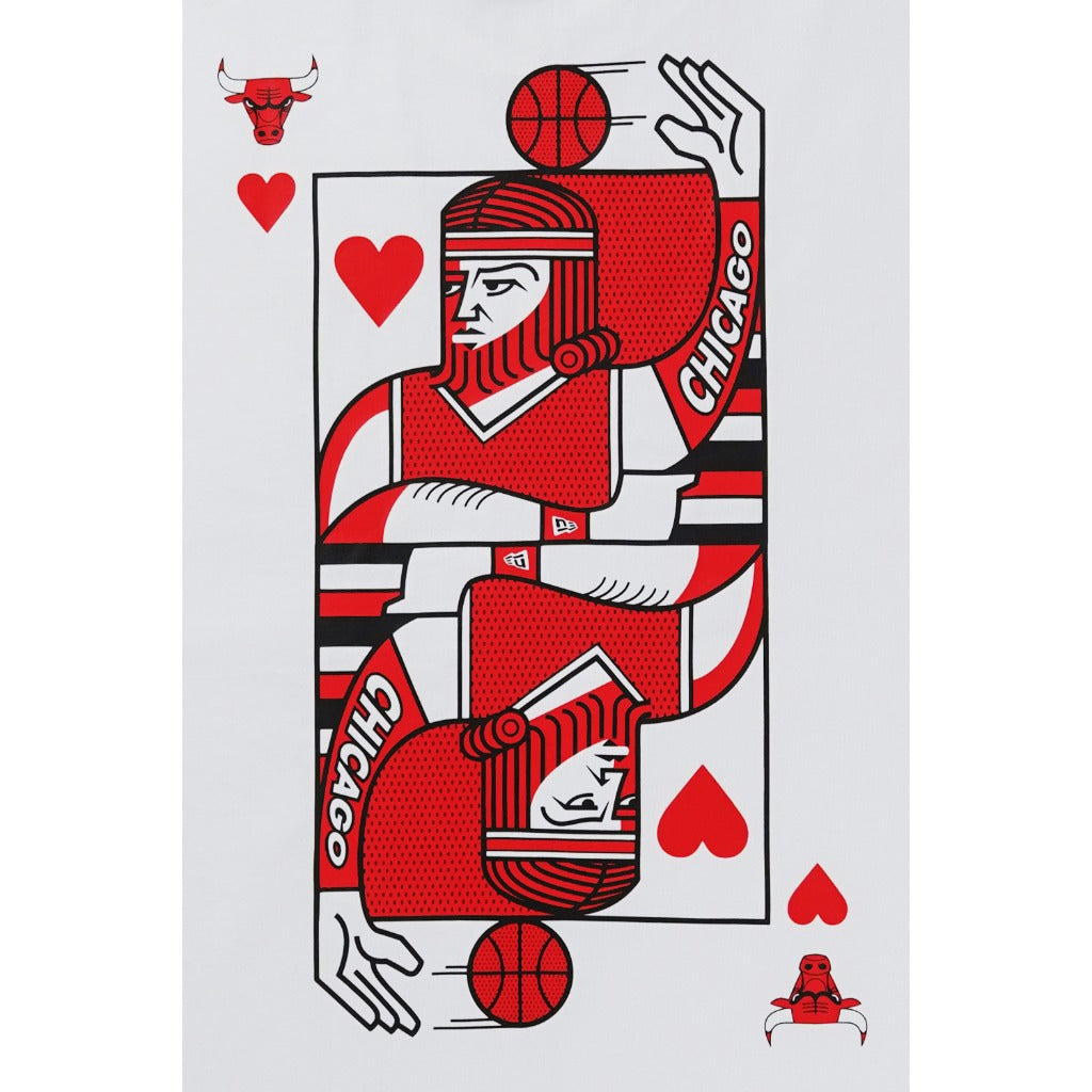 เสื้อโอเวอร์ไซส์ New Era รุ่น Chicago Bulls Playing Cards White Oversized Short Sleeve Tee