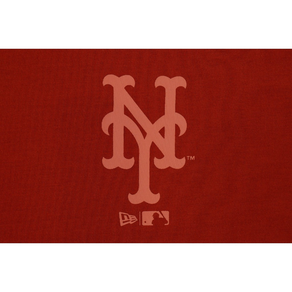 เสื้อโอเวอร์ไซส์ New Era รุ่น New York Mets Assorted Graphic Hot Dog Warm Flame Oversized Short Sleeve T-Shirt
