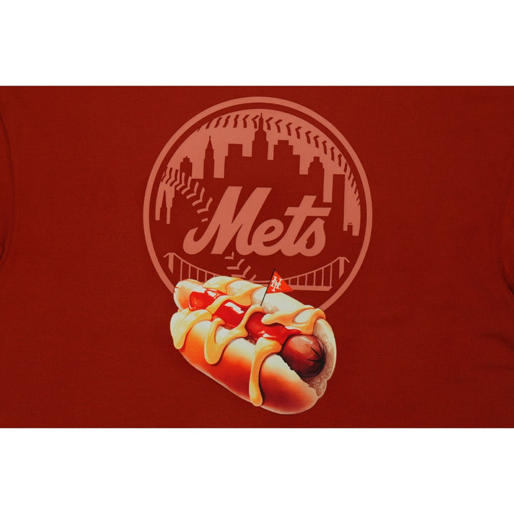 เสื้อโอเวอร์ไซส์ New Era รุ่น New York Mets Assorted Graphic Hot Dog Warm Flame Oversized Short Sleeve T-Shirt