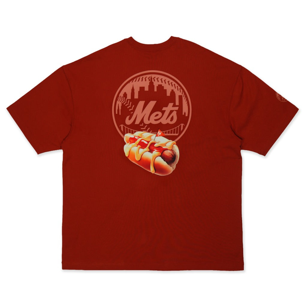 เสื้อโอเวอร์ไซส์ New Era รุ่น New York Mets Assorted Graphic Hot Dog Warm Flame Oversized Short Sleeve T-Shirt