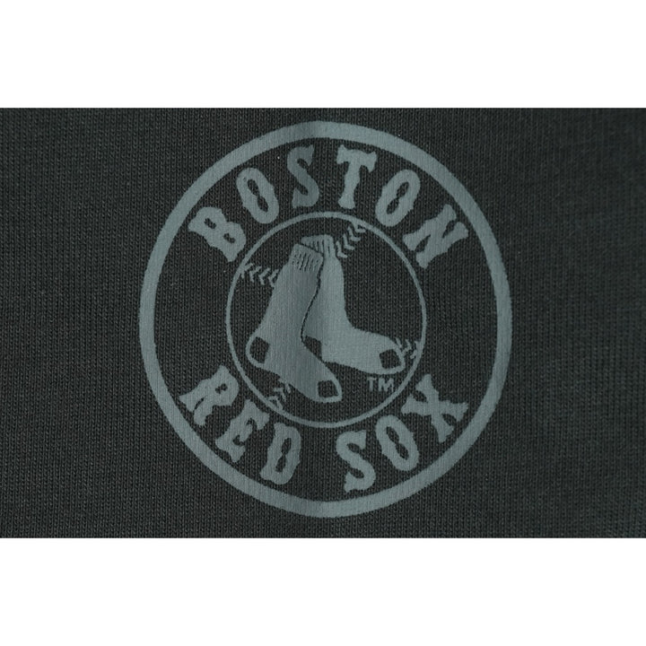 เสื้อโอเวอร์ไซส์ New Era รุ่น Boston Red Sox Assorted Graphic Burger Steel Clouds Gray Oversized Short Sleeve T-Shirt