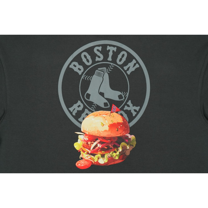 เสื้อโอเวอร์ไซส์ New Era รุ่น Boston Red Sox Assorted Graphic Burger Steel Clouds Gray Oversized Short Sleeve T-Shirt
