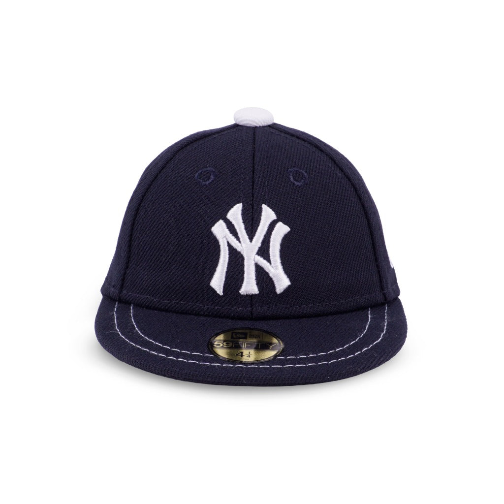 กระเป๋าใส่กุญแจ New Era รุ่น New York Yankees Ne Fan Fam Navy Cap Pouch
