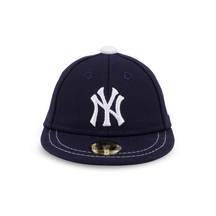 กระเป๋าใส่กุญแจ New Era รุ่น New York Yankees Ne Fan Fam Navy Cap Pouch