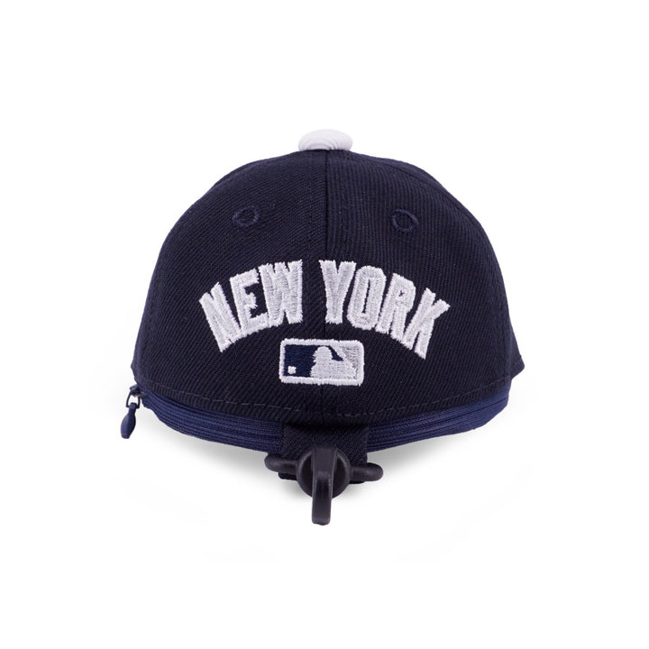 กระเป๋าใส่กุญแจ New Era รุ่น New York Yankees Ne Fan Fam Navy Cap Pouch