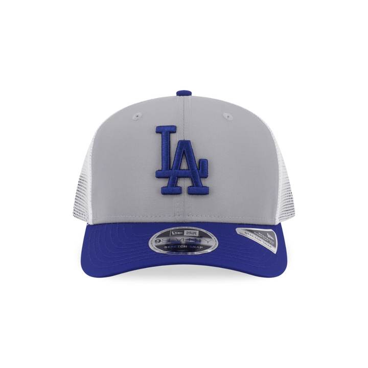 หมวกแก๊ป New Era รุ่น Los Angeles Dodgers 9Seventy Trucker FW26 Gray/ Dark Royal 9Seventy Stretch Snap Cap