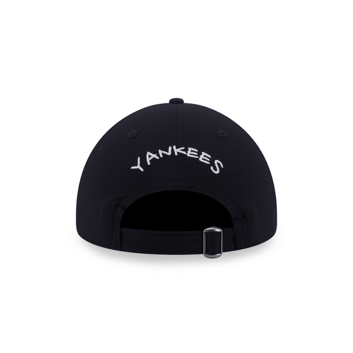 หมวกแก๊ป New Era รุ่น New York Yankees 9Fifty RC Seersucker Black 9Fifty Retro Crown Cap
