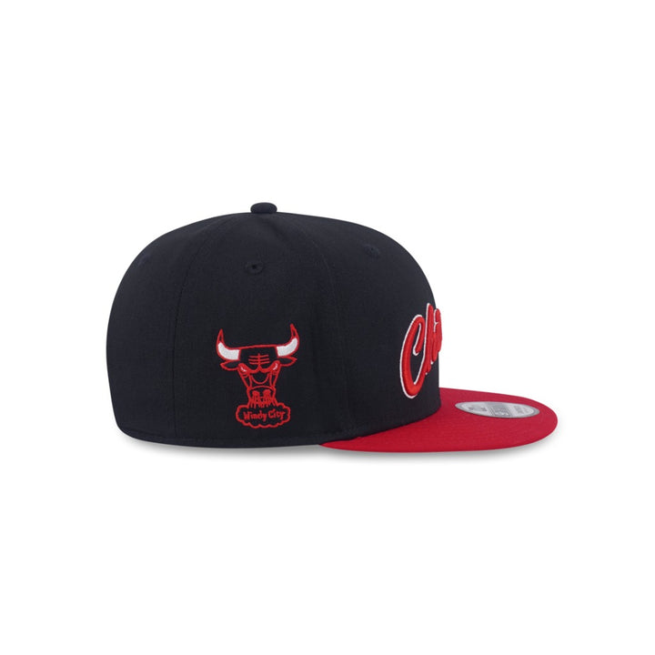 หมวกแก๊ป New Era รุ่น Chicago Bulls NBA Hardwood Classics 2-Tone Scarlet Visor Black 9Fifty Cap