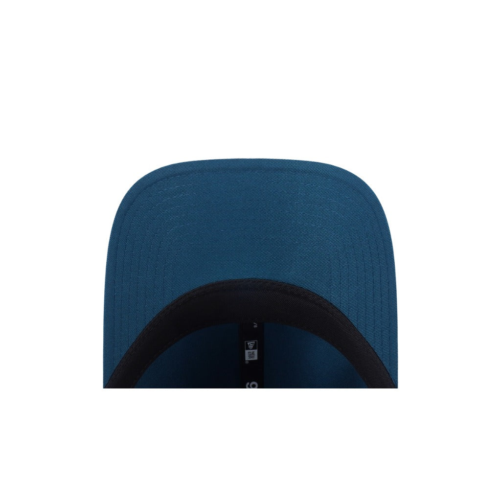 หมวกแก๊ป New Era รุ่น New York Yankees Spray Paint Cadet Blue 9Forty Unst Cap