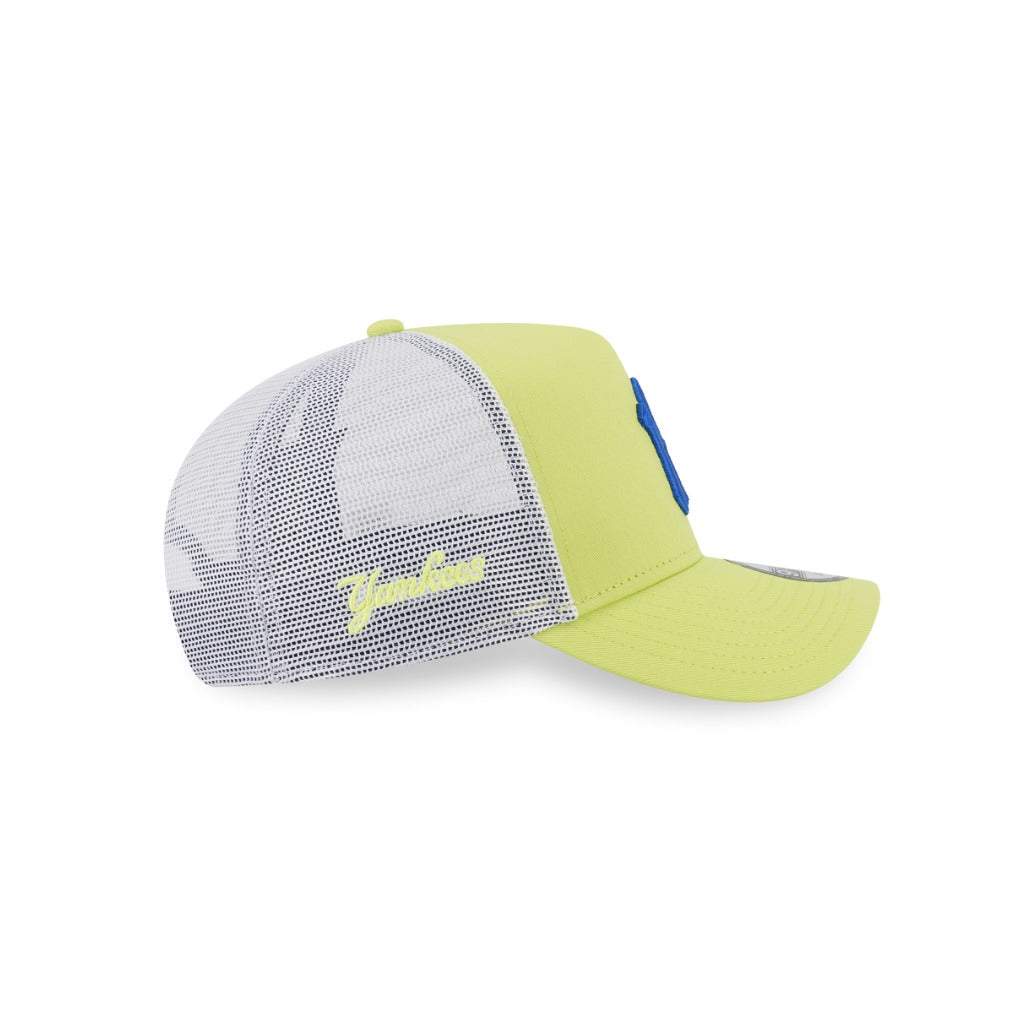 หมวกแก๊ป New Era รุ่น New York Yankees Color Era Cyber Green 9Forty A-Frame Trucker Cap