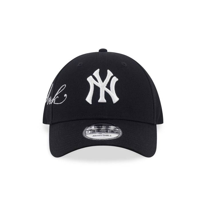 หมวกแก๊ป New Era รุ่น New York Yankees Cross Panels Script Black 9Forty Cap