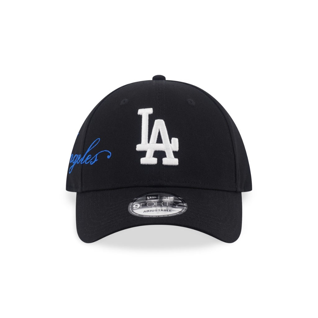 หมวกแก๊ป New Era รุ่น Los Angeles Dodgers Cross Panels Script Black 9Forty Cap