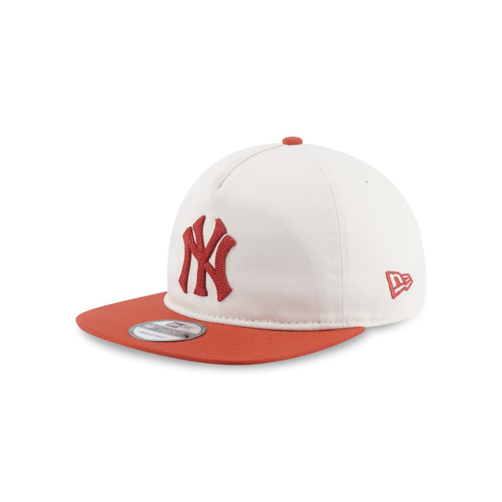 หมวกแก๊ป New Era รุ่น New York Yankees 2-Tone Warm Flame Visor Chrome White 19Twenty Cap