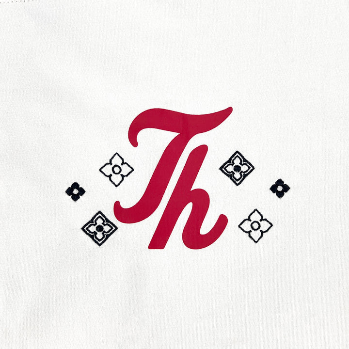 เสื้อยืดแขนสั้น New Era รุ่น WAT ARUN 10Th Anniversary Ivory Short Sleeve Tee