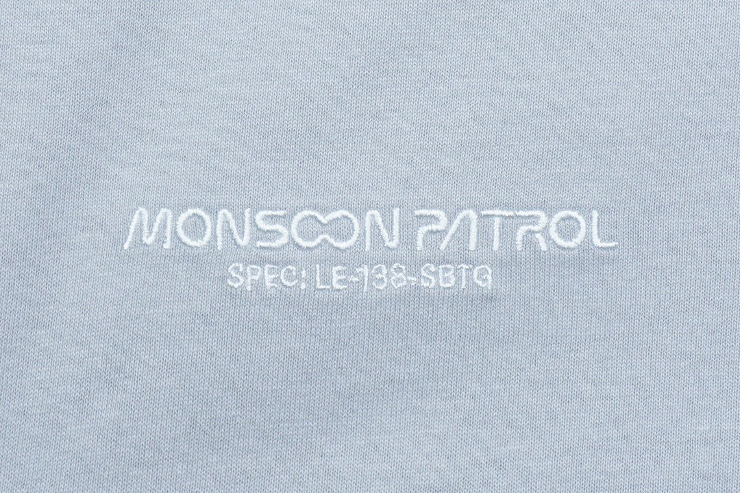 New Era เสื้อยืดแขนสั้นรุ่น New Era X Monsoon Patrol Monsoon Patrol Dolphine Grey Short Sleeve Tee
