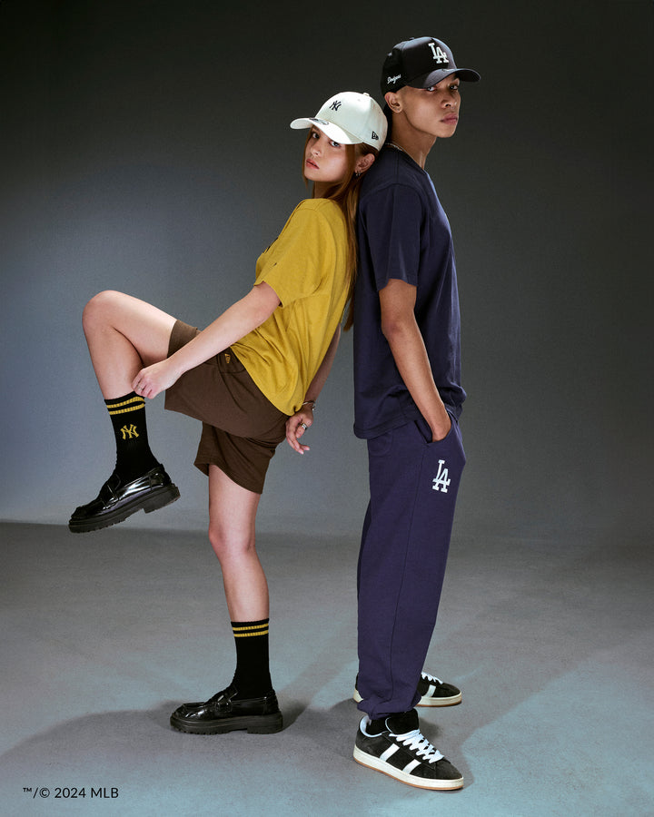 New Era กางเกงขาสั้นรุ่น New York Yankees Color Era Chocolate Knit Shorts