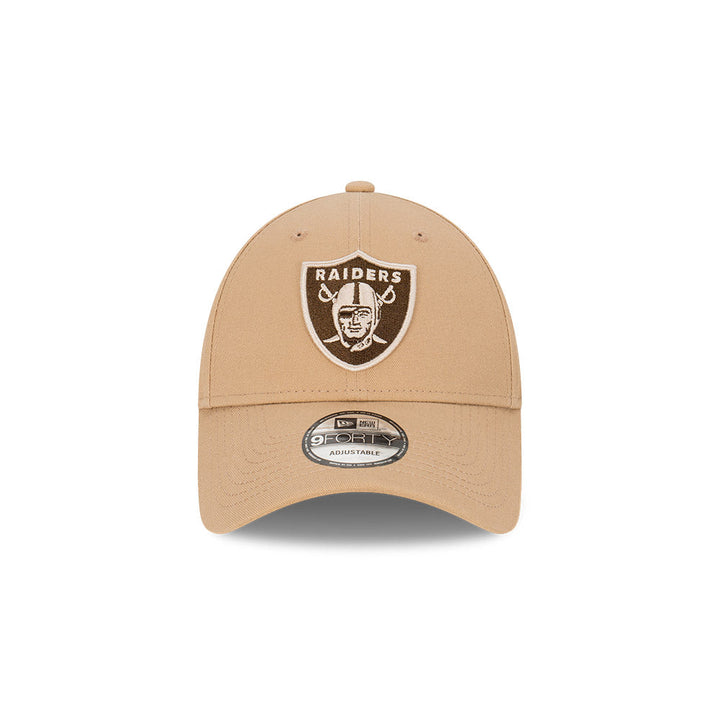 New Era หมวกรุ่น Las Vegas Raiders Almond Shell Camel 9Forty Cloth Strap Cap