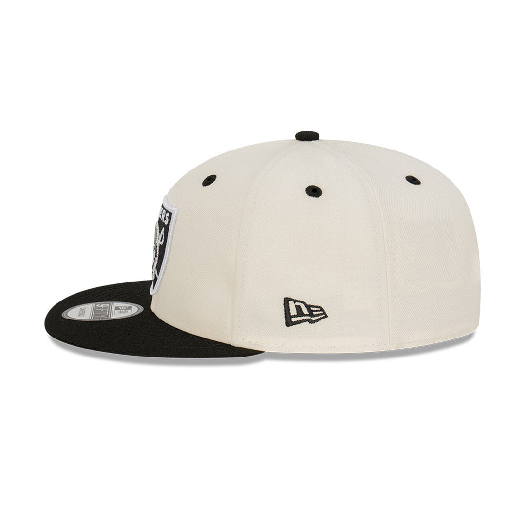 New Era หมวกรุ่น Las Vegas Raiders 2-Tone Black Visor Chrome White 9Fifty Cap