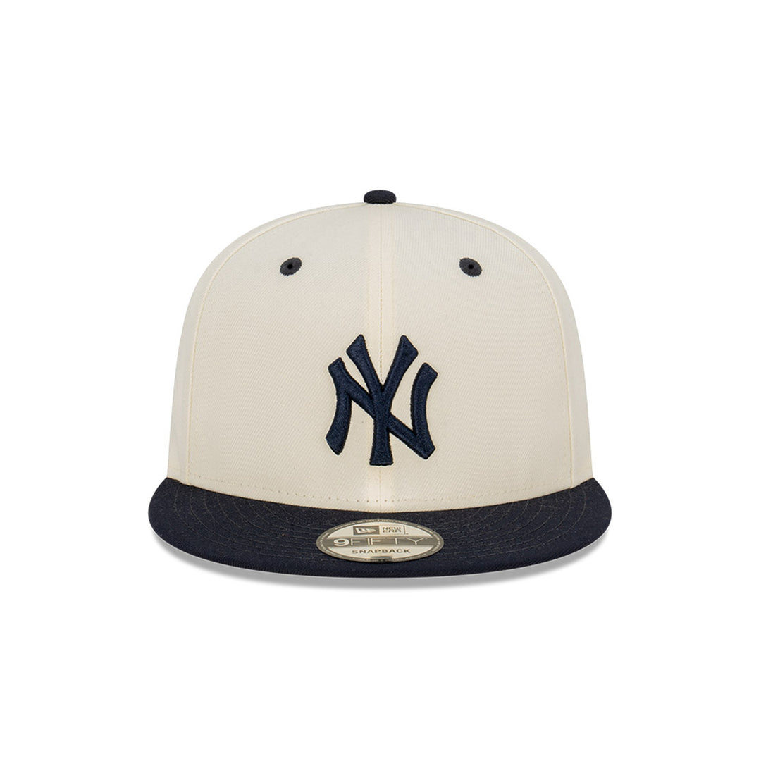 New Era หมวกรุ่น New York Yankees 2-Tone Navy Visor Chrome White 9Fifty Cap
