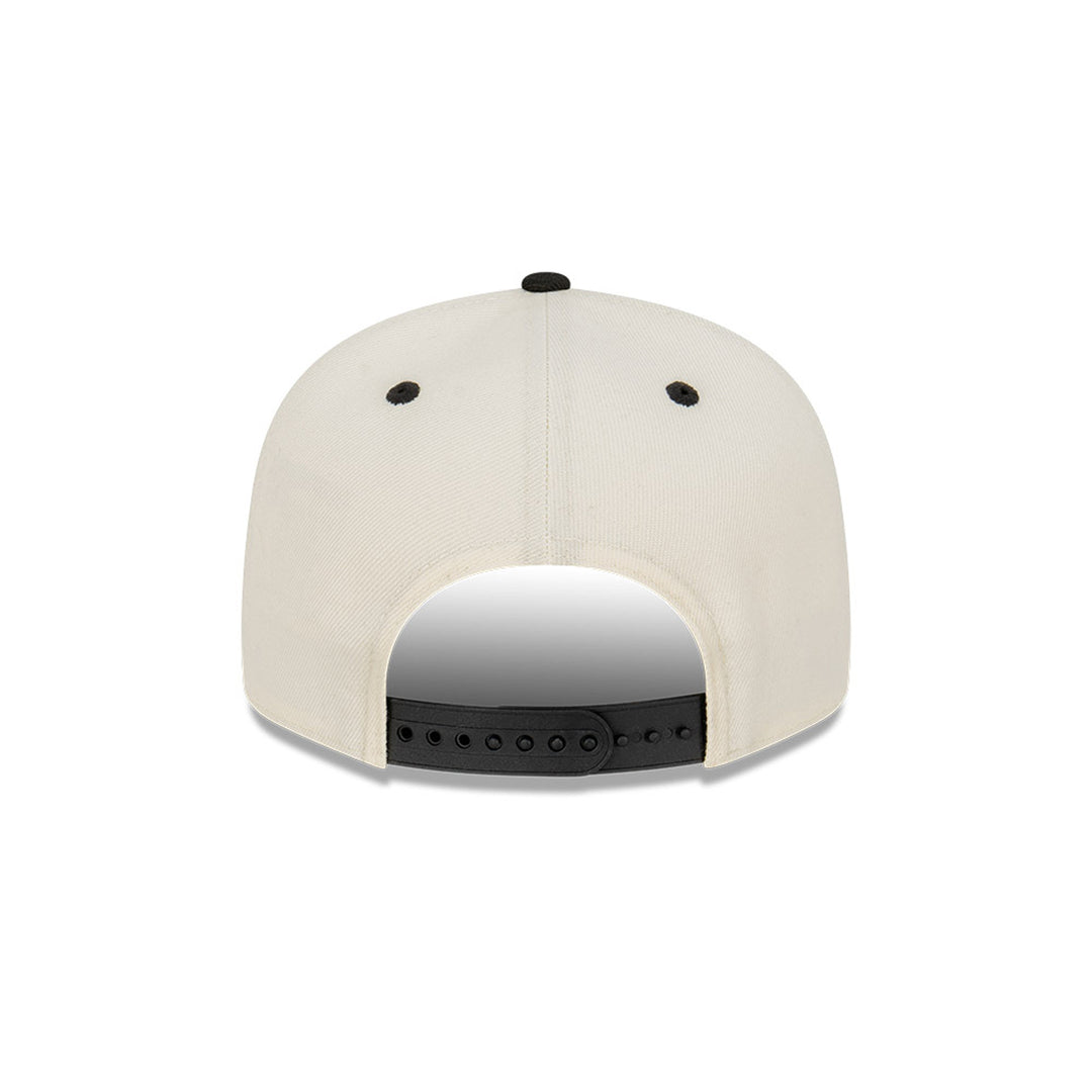 New Era หมวกรุ่น Chicago Bulls 2-Tone Black Visor Chrome White 9Fifty Cap