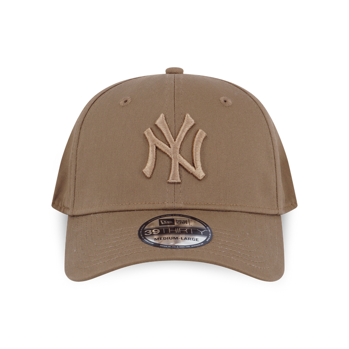 NEW ERA หมวก รุ่น NEW YORK YANKEES KHAKI 39THIRTY CAP