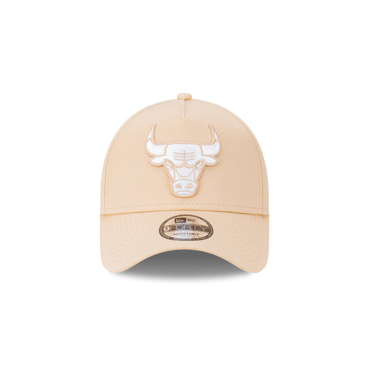NEW ERA หมวกรุ่น CHICAGO BULLS OATMILK 9FORTY AF  CAP