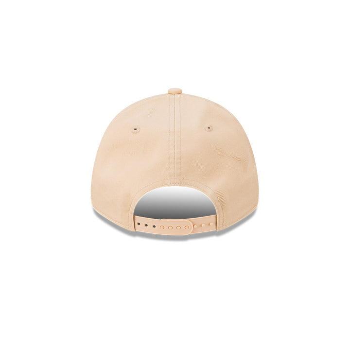 New Era หมวกรุ่น NEW YORK YANKEES OAT MILK 9FORTY CAP