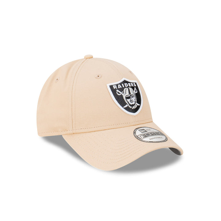 New Era หมวกรุ่น LAS VEGAS RAIDERS OAT MILK 9FORTY CAP