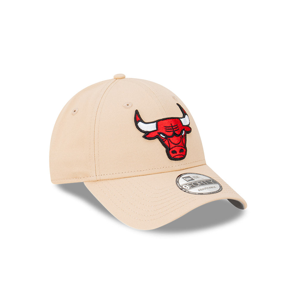 New Era หมวกรุ่น CHICAGO BULLS OAT MILK 9FORTY CAP