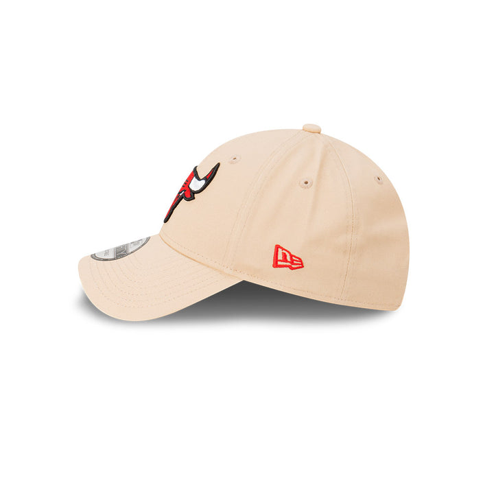 New Era หมวกรุ่น CHICAGO BULLS OAT MILK 9FORTY CAP