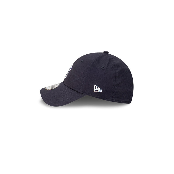 New Era หมวกรุ่น NEW YORK YANKEES OUTLINE MIDI NAVY KIDS 9FORTY CAP