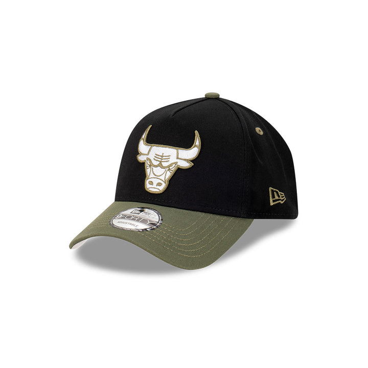 New Era หมวกรุ่น Chicago Bulls Olive Green Visor Black 9FORTY A-Frame Cap